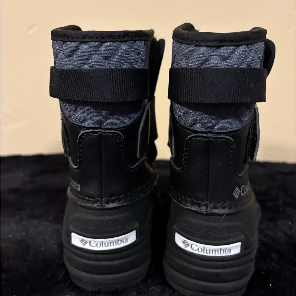 Toddler Columbia Black and Gray Winter Boots - Picture 3 of 5